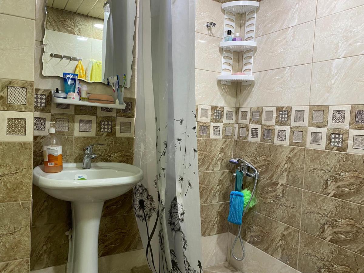 Lovely 2-Bedroom Apartment Near Ayb School ดีลีจาน ภายนอก รูปภาพ